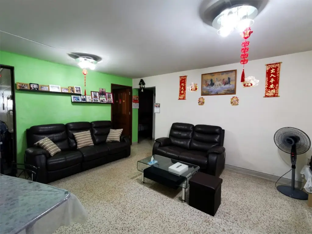 8 Marsiling Drive photo 2