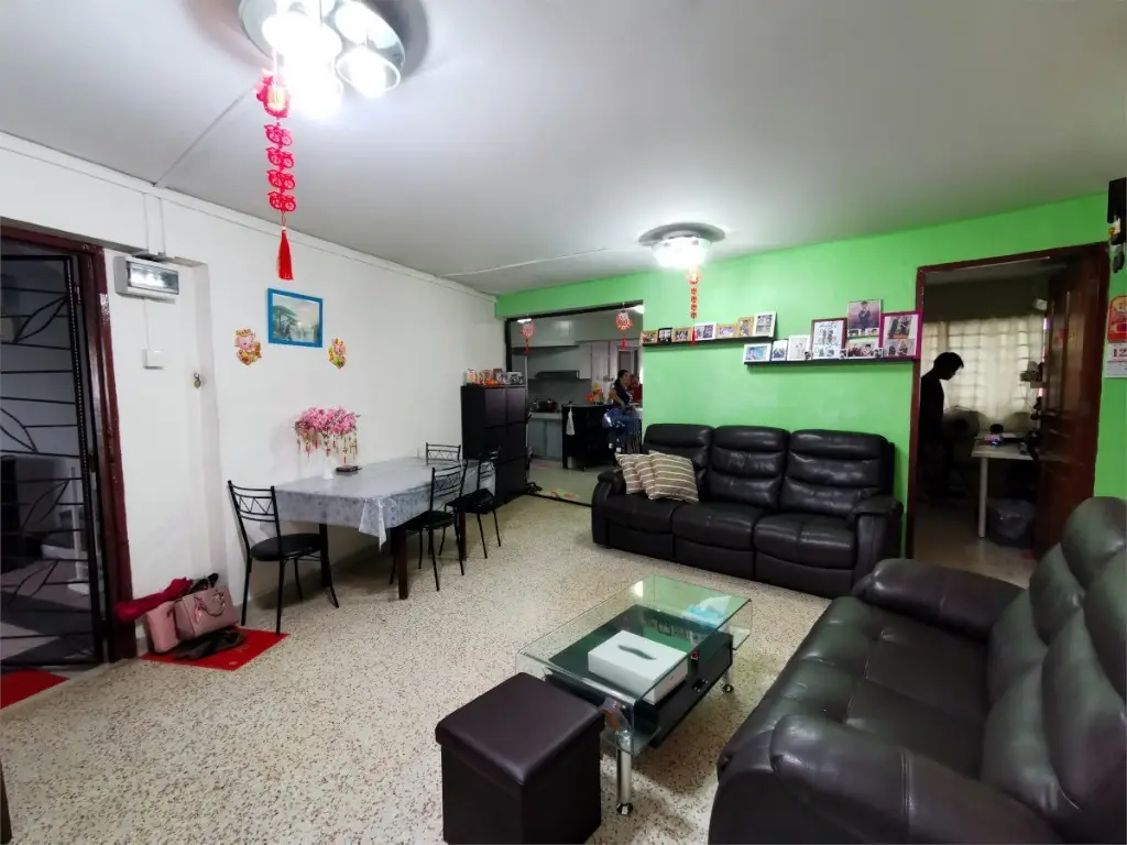 8 Marsiling Drive photo 5